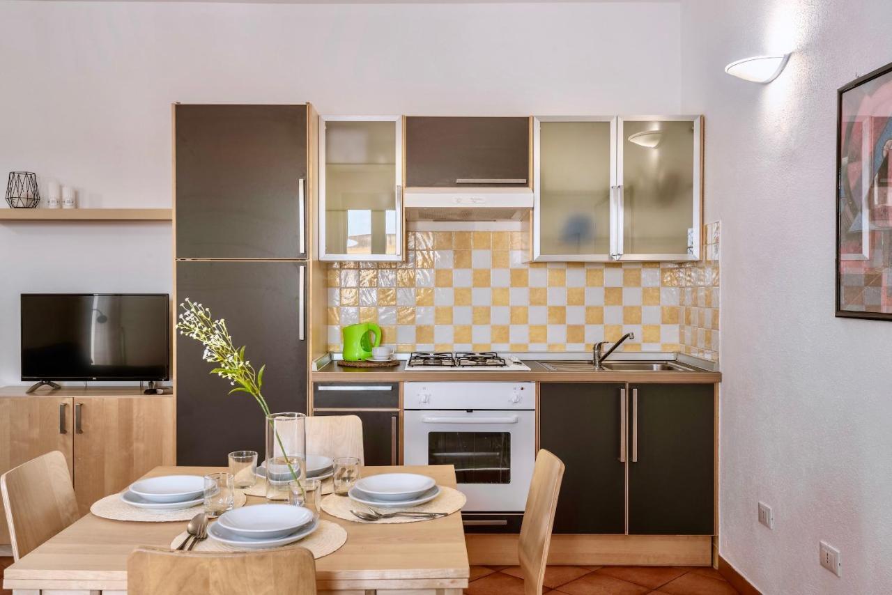 Apartments With Swimming Pool In Santa Teresa Di Gallura Zewnętrze zdjęcie